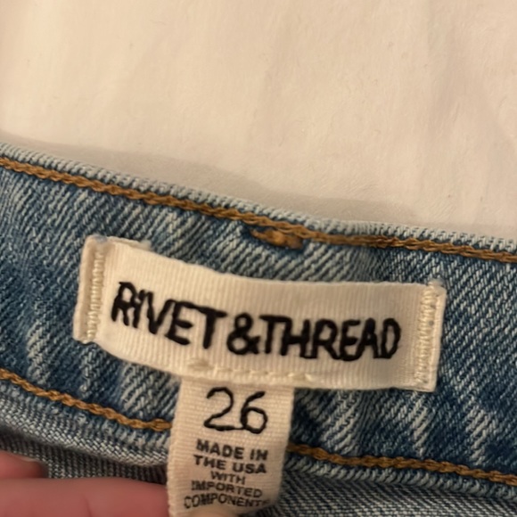 Jeans - Picture 3 of 4